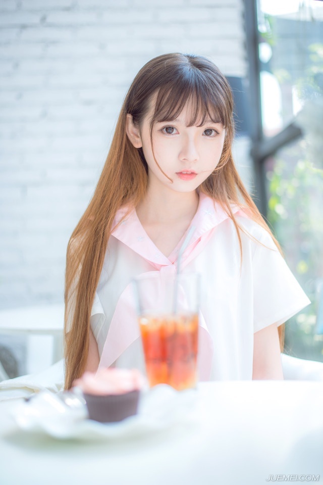 “嗷嗷嗷~”